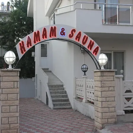 Hotel Madi Lara