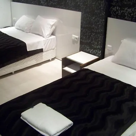 Hotel Madi Lara 3*